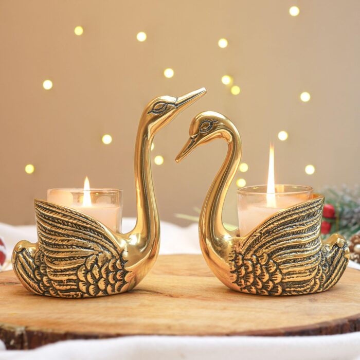 Aluminium Pair of Swans for Good Luck and Love, Gold